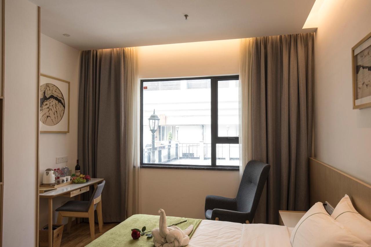 Bindun Langyi Hotel Yuzhong Exteriör bild